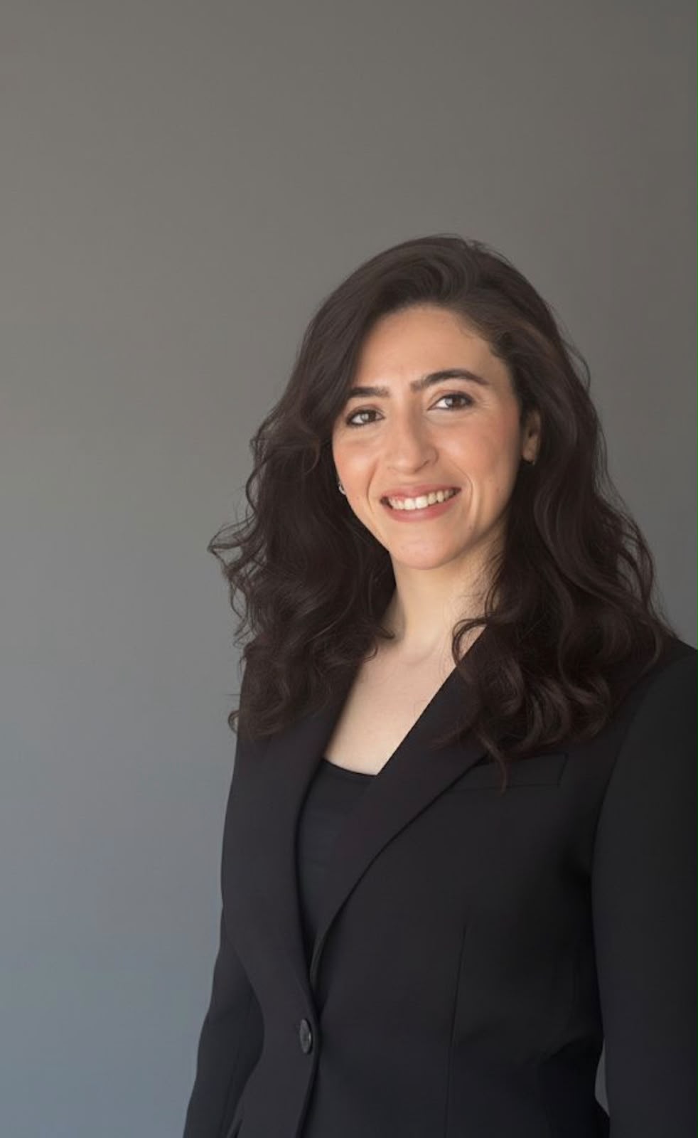 Portrait du Dr Yasmine El Yachkouri, médecin psychiatre à Casablanca